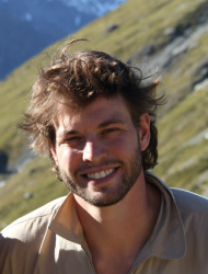 Amit Meltzer